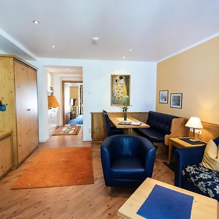 Zur Rose * Steinach am Brenner